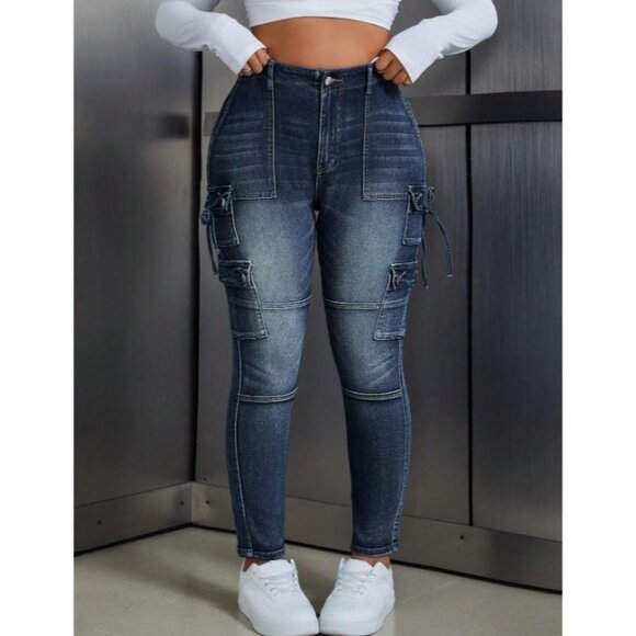 SHEIN ICON‎ Plus Size Front Button Pockets Butterfly Jeans - Size 0XL - Picture 6 of 7